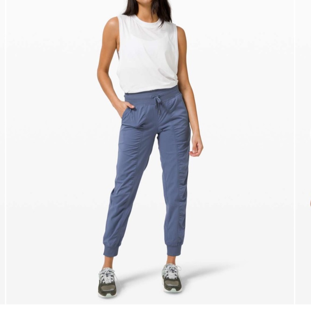 NWOT Lululemon Dance Studio Joggers Size 8
